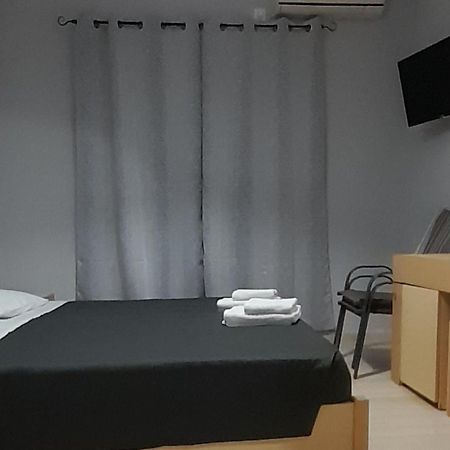 Gioda Studios Perama  Exteriör bild